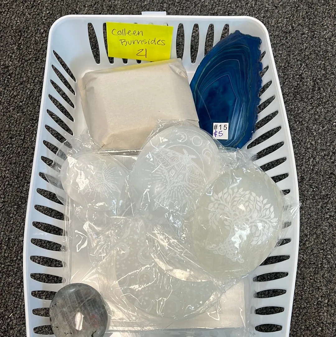 #21- CLEARANCE SALE* ALL SALES FINAL - @colleenburnsides