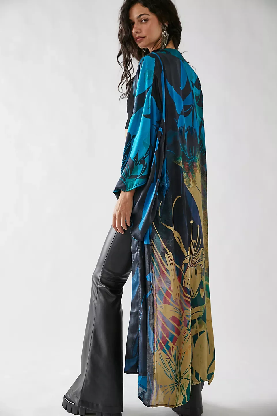 Summer ulta Kimono Abstract