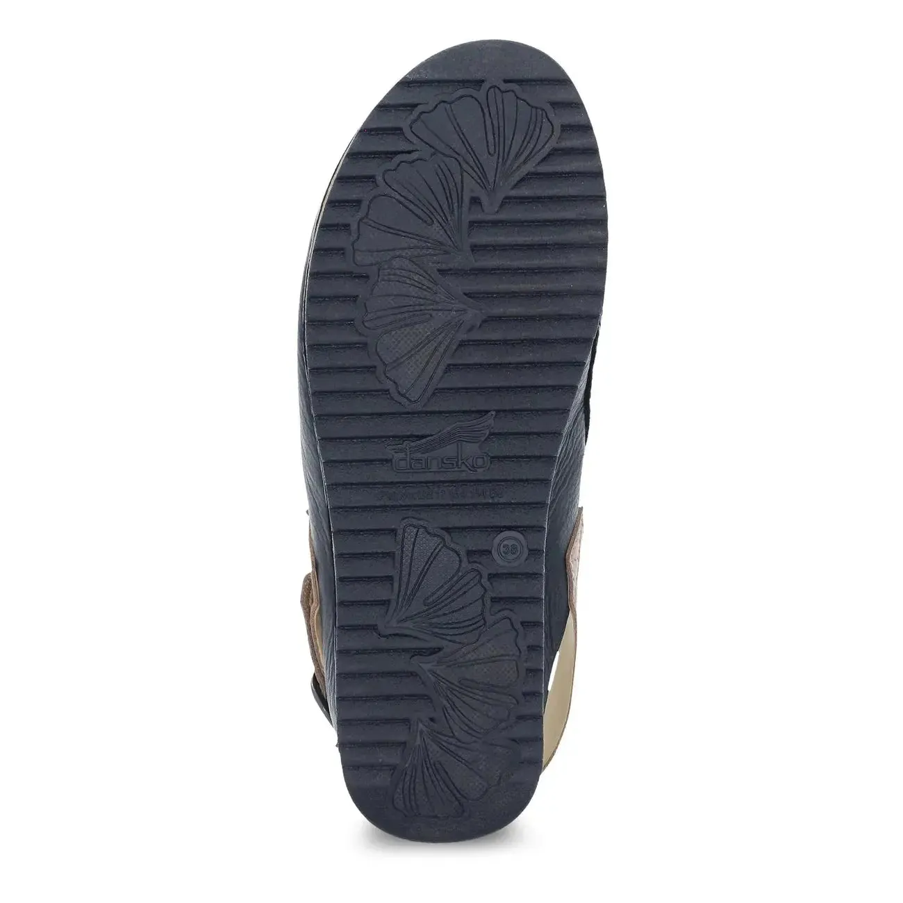Women’s Dansko Merrin Waxy Milled – Sustainable Comfort in a Classic Mule
